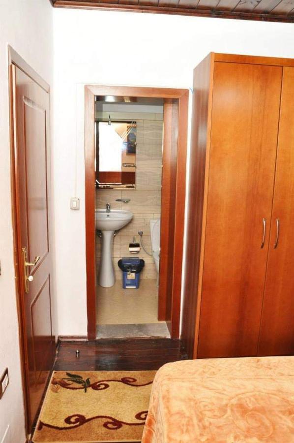 Hava Baci Apartment เบราท ภายนอก รูปภาพ